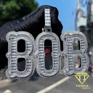 Collier Pendentif Premium Iced Out avec Strass Pavés, Bijou Hip Hop Personnalisé, Accessoire de Mode Bling Statement Streetwear - Product Image 1