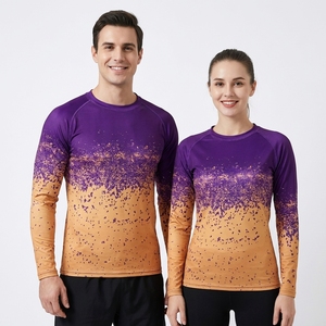 Créez votre propre rashguard à manches longues sur mesure, fabricant de rashguards personnalisés en sublimation, rashguard pour hommes en sublimation, rashguard en sublimation sur mesure, grandes tailles - Product Image 2