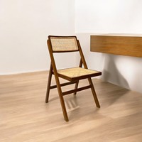 Chaise de salle à manger élégante et contemporaine en bois massif et rotin, au design antique, pour la cuisine et le salon
