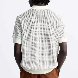เสื้อถักไหมพรมผู้ชายแบบมีรูระบายอากาศ ตัดต่อผ้าตาข่าย แขนสั้น - Product Image 6