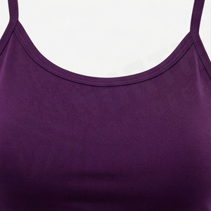 ชุดโยคะผู้หญิงไซส์ใหญ่พร้อมโลโก้แบบกำหนดเอง ดีไซน์ใหม่ แห้งเร็ว ระบายอากาศได้ดี ปักลาย ชุดออกกำลังกายความยาวระดับเข่า - Product Image 4