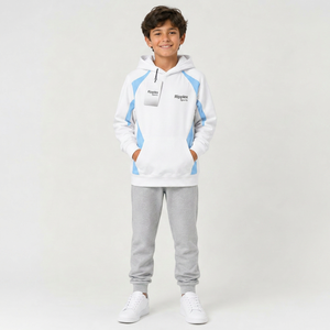 Sudadera moderna para niños con material suave, comodidad agradable y artesanía de calidad para uso diario en todas las estaciones. - Product Image 1