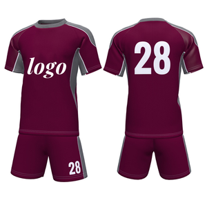 Camiseta de Fútbol Sublimada Personalizada para Hombre, Manga Corta, Cuello Redondo, Absorbe la Humedad, Ajuste Atlético, Uniforme de Fútbol de Poliéster para Toda Temporada - Product Image 2