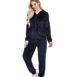 Ensemble de survêtement deux pièces pour femme, hiver, à capuche, décontracté, évasé, ajusté, en velours, velours côtelé, coton personnalisé, antibactérien, séchage rapide - Product Image 2