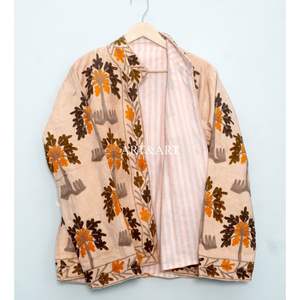 Veste pour femme en coton 100% matelassée et brodée Cotrise, nouveau motif, style bohème indien, respirante, écologique, pièce antique de haute qualité - Product Image 1