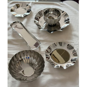 Offre Spéciale – Ensemble de Bols à Pieds en Acier Argenté Faits Main et Plateaux Volantés – Centre de Table de Mariage de Luxe – Bol Décoratif pour Chocolats – Décoration Maison - Product Image 6