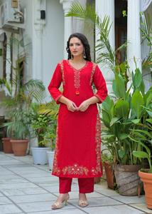 Conjunto de traje Salwar rojo de algodón hasta el tobillo con bordado y dupatta, ropa étnica tradicional para mujer, India, Pakistán, informal - Product Image 3
