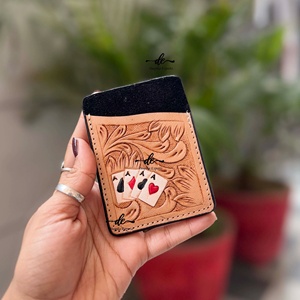 ที่ใส่บัตรเครดิตหนังเทียมสไตล์ตะวันตกสีน้ำตาลสำหรับทุกเพศ - Product Image 1