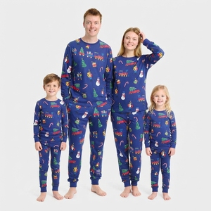 Conjunto de Chándal Navideño Personalizado Premium para Mujer, Top Estampado de Manga Larga con Pantalones a Juego, Pijama de Invierno, Ropa de Estar por Casa - Product Image 1