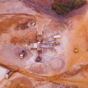 Usine de concassage mobile sur roues avec concasseur à mâchoires, à cône et crible pour carrières et agrégats |   Innovations Hailstone |   Inde - Product Image 5