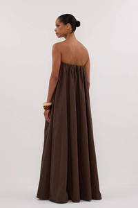 Vestido Largo Informal de Verano para Mujer, Color Marrón Satinado, Sin Tirantes, Cintura Imperio, Corte en A - Product Image 3