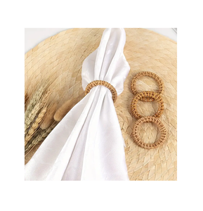 Elegantes Anillos para Servilletas Cuadrados de Ratán Ecológico y Duradero, Color Personalizable, Hechos a Mano, Estilo Boho, a un Precio Accesible - Product Image 5