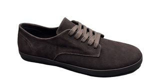 Chaussures vulcanisées pour hommes de haute qualité fabriquées au Vietnam, dessus en cuir fendu, semelle intermédiaire en PU, semelle extérieure en caoutchouc, légères et tendance - Product Image 2