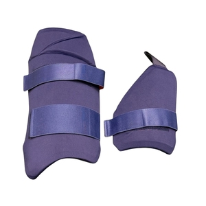 Protège-cuisses et protège-tibias de cricket de haute qualité à ajustement flexible pour les joueurs frappeurs, équipement d'entraînement pour balles dures - Product Image 4