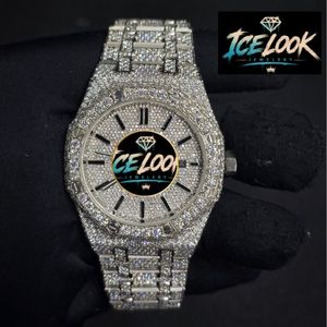 ICE LOOK JEWELERY Montre de luxe pour homme en acier inoxydable, boîtier rectangulaire de 40 mm, cadran analogique avec pierres de cristal, fermoir pliant lumineux - Product Image 1
