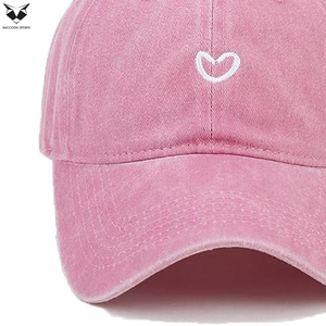 Nouvelle Arrivée Casquette de Baseball Souple Non Structurée en Coton Peau de Pêche Lavé avec Broderie Cœur Personnalisée Réglable - Product Image 6