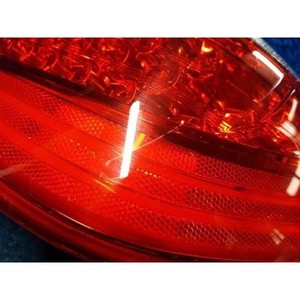 2008-2013 Feu arrière droit d'occasion OEM 924023M0 - Product Image 4