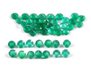 Pierre précieuse ronde en onyx vert de 4 mm, coupée, en vrac, prix d'usine, qualité supérieure pour la fabrication de bijoux, vente en gros - Product Image 1