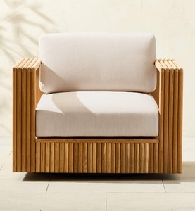 Fauteuil de salon d'extérieur pivotant en teck massif avec panneau à rainures et coussins - Product Image 1