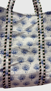 Sac fourre-tout bohème en coton avec imprimé pissenlit bleu, sac de shopping ouvert sur le dessus, toutes saisons - Product Image 5