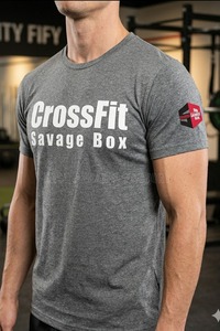 Nouveau t-shirt pour homme avec logo et style personnalisés, confectionné en tissu de coton doux et respirant, léger, durable, confortable, avec des coutures solides. - Product Image 3