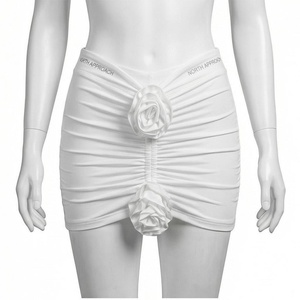 Falda Blanca Fruncida para Mujer North Approach con Decoración Floral 3D, Ajuste Elástico, Color Sólido - Product Image 5