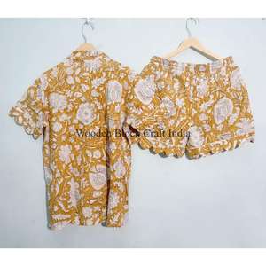 Conjunto de Pijama Casual de Algodón Tejido con Estampado Floral, Top de Manga Corta y Pantalones Cortos, Lujoso y Romántico, con Decoración de Botones con Estampado Indio, para Verano - Product Image 6