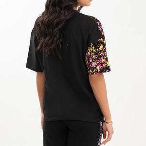 T-shirts à manches courtes pour femmes, col rond, mélange coton/polyester, écologiques et respirants, motif imprimé, fabriqués au Pakistan - Product Image 2