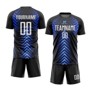 Vêtements de sport confortables pour hommes, uniforme de football 100% polyester, uniforme de football sur mesure pour hommes - Product Image 1