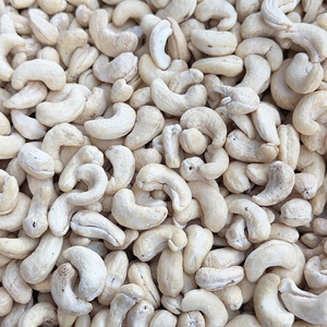 Meilleur prix pour les noix de cajou A180 Santigo, noix de cajou du Vietnam, noix de cajou grillées, vente en gros, exportées vers l'Asie, l'UE, le Moyen-Orient - Product Image 1