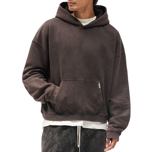 Survêtements personnalisés pour femmes, grammage lourd 500 GSM 350 GSM, en molleton polyester/coton, avec broderie, comprenant un sweat à capuche oversize et un short - Product Image 2