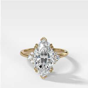 Bague de fiançailles personnalisée 2 carats en diamant de laboratoire taille marquise, or massif 14K 18K, style vintage, grappe double griffe, accent de mariage, vente en gros - Product Image 1