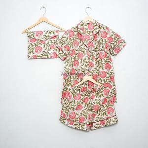 Ensemble de pyjama court pour femme en coton 100% pur, respirant, doux, imprimé fleuri, col en V, fermeture à cordon, été - Product Image 1