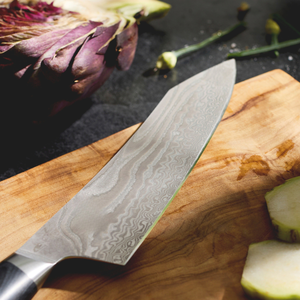 Couteaux de cuisine Santoku à manche rond noir avec lame à motif tourbillonnant argenté et embout argenté pour couper et hacher les légumes - Product Image 2