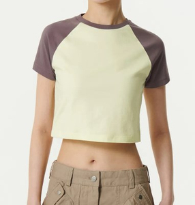 Camiseta Corta de Verano Estilo Retro Americano para Chicas, Camiseta con Cuello Redondo y Mangas Raglán en Contraste, Estampado de Logotipo en el Hombro, Ropa de Primavera y Verano - Product Image 4