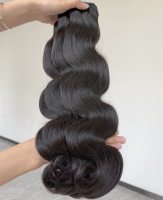 Vente chaude prix d'usine brut vierge cuticule cheveux alignés 100% cheveux cambodgiens humains couleur naturelle non transformés faisceaux de vague de corps