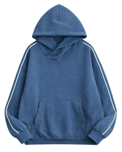 Sweat à capuche bleu personnalisé pour homme avec bandes contrastées aux manches, style streetwear décontracté, en molleton de coton, avec poche kangourou - Product Image 1