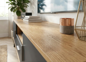 Mueble de TV Moderno Essence de 180 cm, Roble Gris Oscuro, Aglomerado, TV6074, 2 Puertas, 1 Cajón, Correderas Metálicas, Almacenamiento Lavable, para TV de 65+ Pulgadas, para Apartamento - Product Image 3