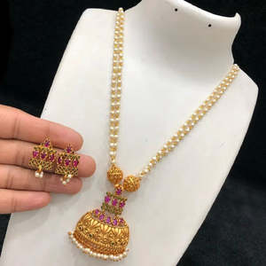 Rose Gold Plated Pearl 20 Inch Neckset with Matte Pendant and Earrings - Product Image 1