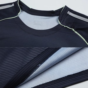 Conjunto de Camiseta de Fútbol Azul Oscuro para Hombre, Manga Corta, Cuello Redondo, Absorbe la Humedad, Transpirable, Secado Rápido, Ajuste Atlético, para Todas las Temporadas - Product Image 3