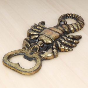 Ouvre-bouteille Scorpion vintage en laiton massif, fait main, outil de bar décoratif, design Scorpion, ouvre-bouteille pour la maison et les restaurants - Product Image 4