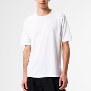 T-shirt en coton pour homme, coupe slim, manches courtes, col rond, personnalisable avec logo, coupe ample, surdimensionné, haute qualité. - Product Image 6