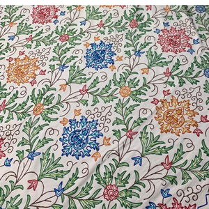Cubrecama de Algodón Puro Bordado a Mano con Diseño Floral Aari de Cachemira, Diseño Tradicional, Lavable, para Todas las Estaciones, Ecológico y Suave - Product Image 1