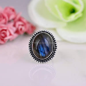 Anillo de plata 925, anillo de piedras preciosas, anillo de banda, anillo bohemio, anillo de mujer hecho a mano, anillo Vintage, regalo de labradorita para ella - Product Image 1