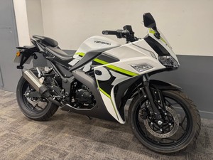 ใหม่ล่าสุด ปี 2024 Ym 50-10- 50Cc รถมอเตอร์ไซค์สำหรับผู้เริ่มต้นขับขี่  50Cc Super Sport Ya-mas-aki รับประกัน 1 ปี พร้อมจัดส่งวันนี้ - Product Image 2