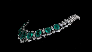 สร้อยคอเพชรและมรกตสีเขียวรูปไข่ทรงหรูหราที่เพาะเลี้ยงในห้องปฏิบัติการ |   เครื่องประดับเงินแท้ 925 |   สร้อยคอเจ้าสาวและงานเลี้ยงระดับไฮเอนด์ - Product Image 4