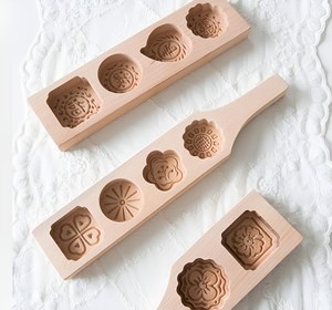 Wholesale <b>baking</b> supplies wooden cake press mold hand carved natural wood biscuit cookie molds - Product Image 5
