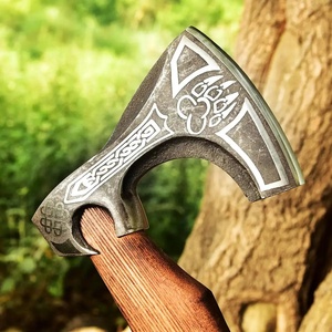 UA Supplies Tomahawks Industriales Forjados a Mano con 4 Hojas de Acero Forjado y Mango de Madera Envuelto en Cuero, OEM ODM, Venta Caliente de Fábrica - Product Image 4