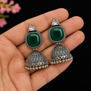 Boucles d'oreilles Jhumka Monalisa Stone Classic Charm, style vintage, plaqué argent et or, zircon, alliage de zinc, luxe, pour femmes, pour les occasions spéciales - Product Image 3