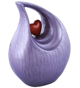 Urnes funéraires pour adultes en forme de larme verte antique avec cœur rouge, en métal laiton/aluminium - Product Image 4